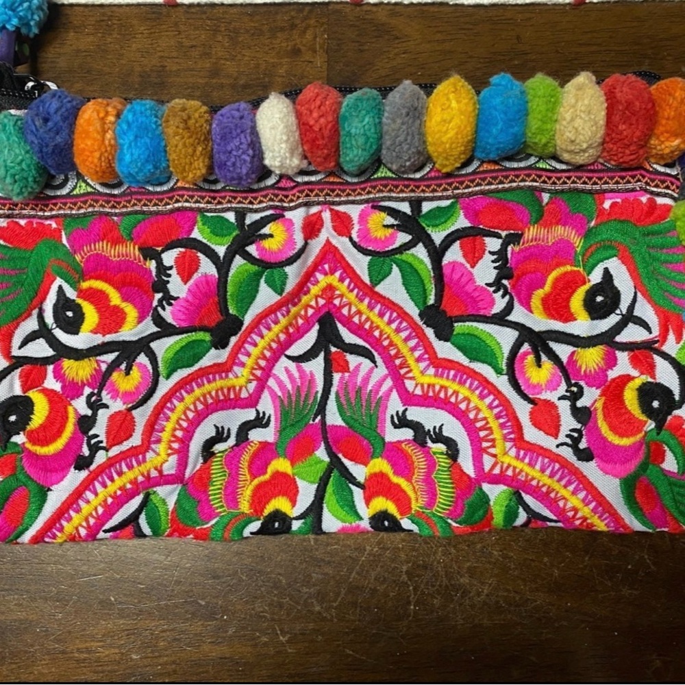 HMONG Cherr THAILAND HILL TRIBE embroidered bohemian clutch handbag NWT